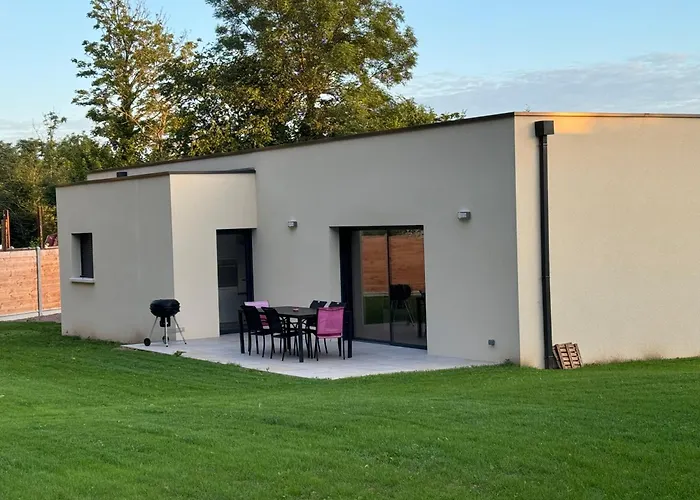 Maison Privee, Calme, Parking, Jardin