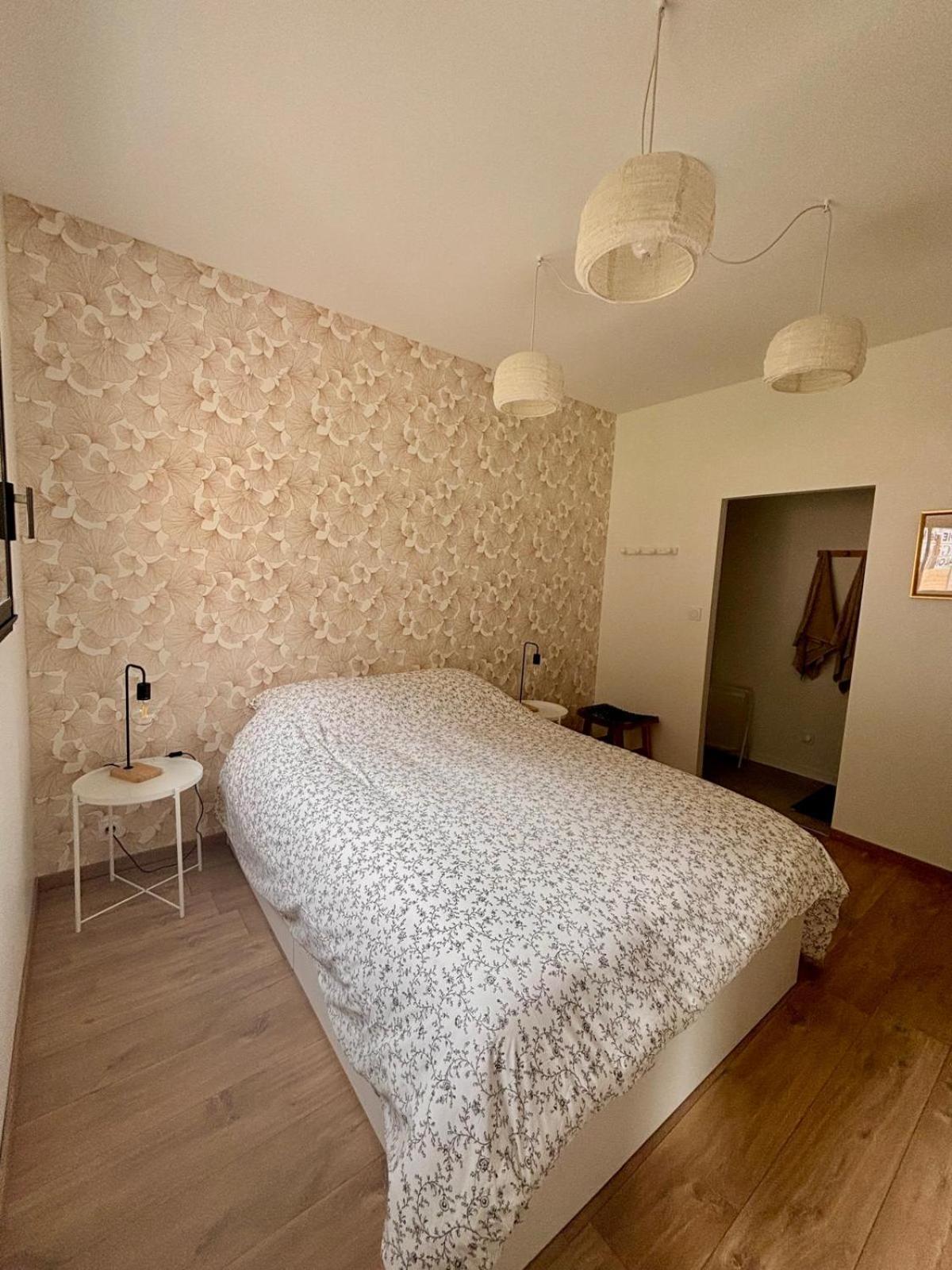 Villa Maison Privee, Calme, Parking, Jardin *